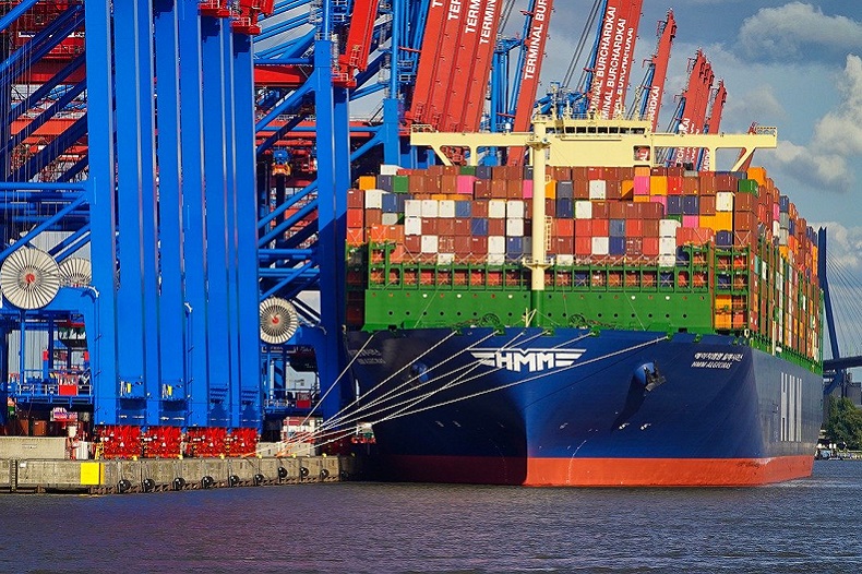 Hamburg - Hafen Containerschiff - Bild von Horst Mller auf Pixabay