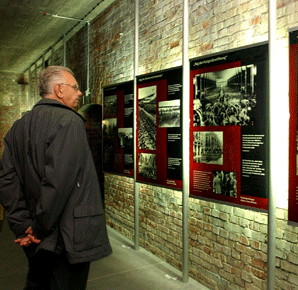  � Sightseeing - Ausstellungsraum N�rnberg - - Congress- und Tourismuszentrale N�rnberg