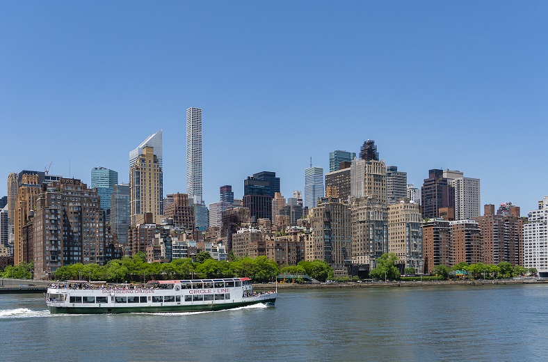 Stockfoto-ID: 387146143 Copyright: ymgerman - BigStockPhoto