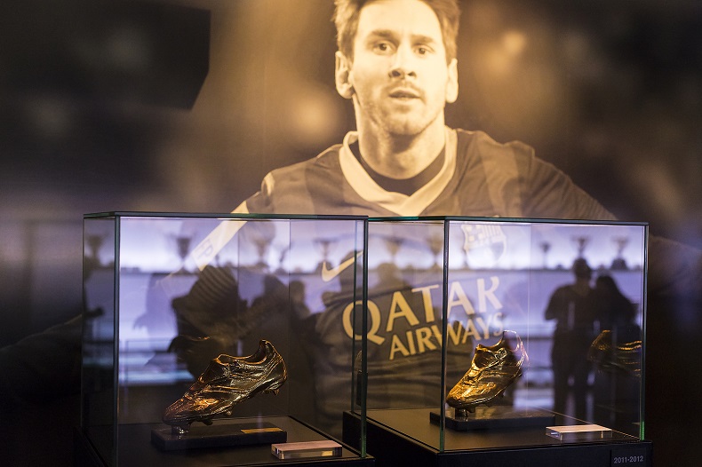 Tickets für Camp Nou und Besuch des F.C. Barcelona Museum -  Stockfoto-ID: 227541763 Copyright: Lester120 - Big Stock Photo