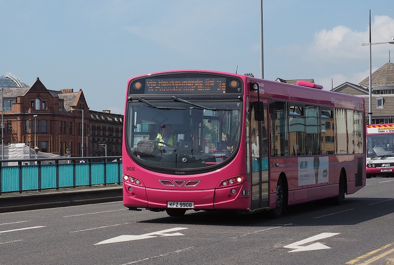 ffentliche Verkehrsmittel Belfast