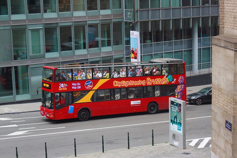 Br&uuml;ssel Stadtrundfahrt - Stockfoto-ID: 282204094 Copyright: Kutredrig - Bigstockphoto