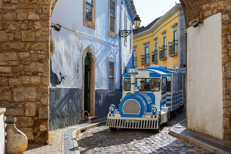 Faro Stadtrundfahrt mit dem Touristenzug