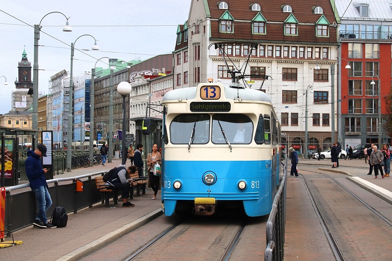 �ffentliche Verkehrsmittel G�teborg - Stockfoto-ID: 321400996 Copyright: Tupungato