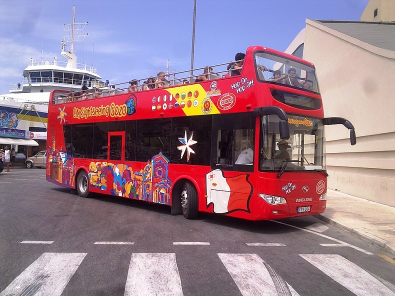 Hop-on Hop-off Bustour Gozo