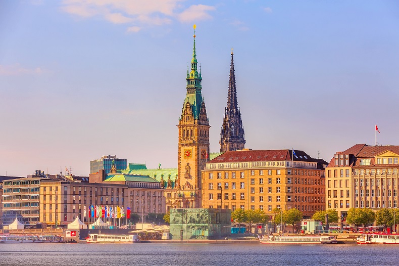 Hamburg Stadtansicht  Stockfoto-ID: 347553040 Copyright: Kisa_Markiza