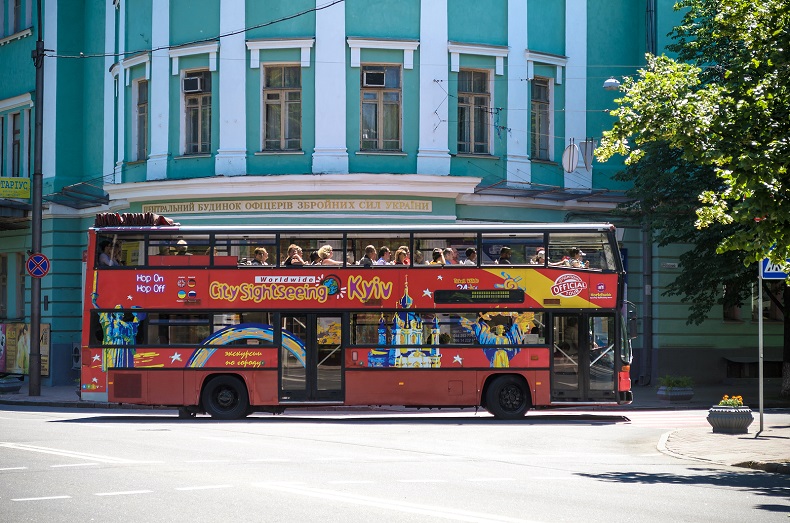 Kiew Stadtrundfahrt - Stockfoto-ID: 263628229 Copyright: Olga355 - Bigstockphoto