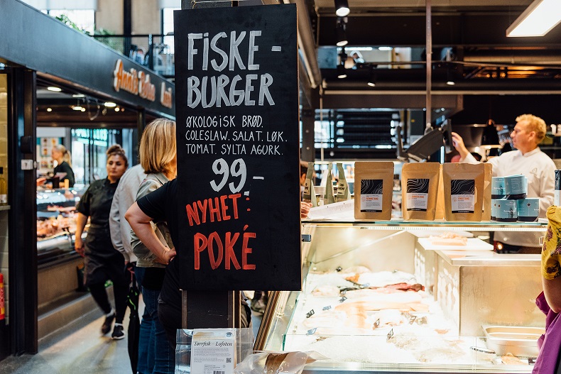 Stockfoto-ID: 350771273 Copyright: JJFarquitectos - Big Stock Photo