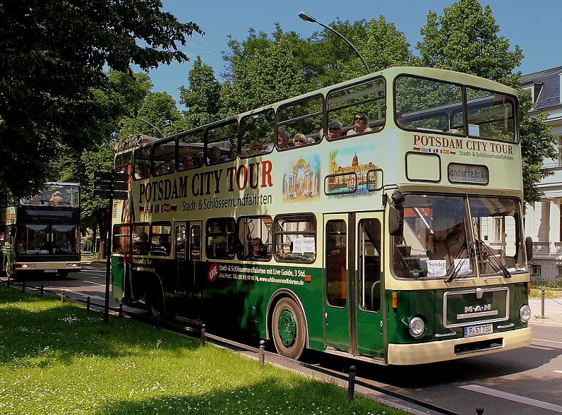 Potsdam - Hop-on Hop-off Stadtrundfahrt