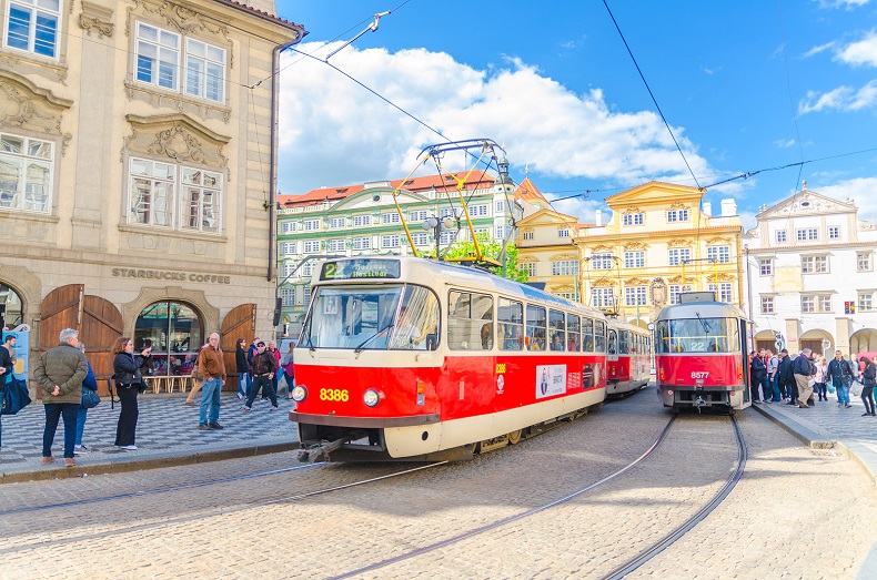 ffentliche Verkehrsmittel Prag