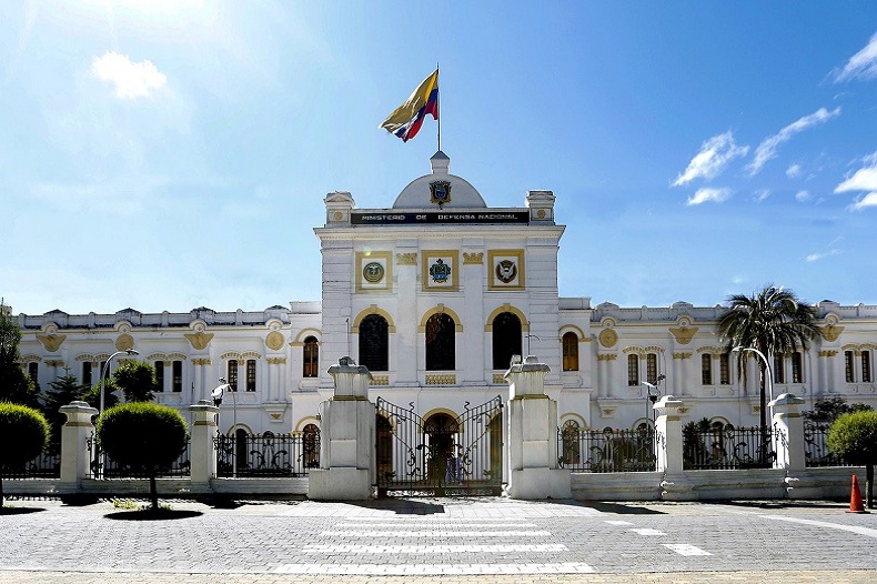 Quito - Bild von Ministerio Defensa auf Pixabay