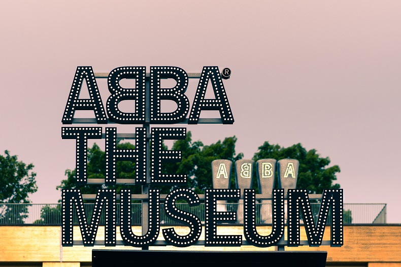 Stockfoto-ID: 276428086 Copyright: michelmond - Big Stock Photo