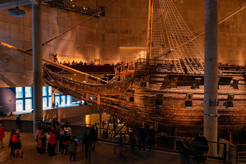 Stockfoto-ID: 244774408 Copyright: Joan_Bautista - Big Stock Photo