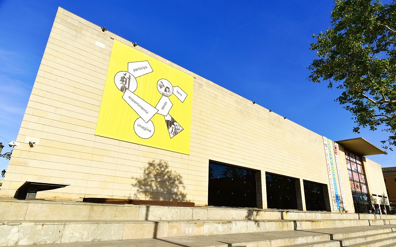 IVAM Stockfoto-ID: 137371940 Copyright: nito  - Big Stock Photo