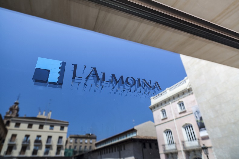 Stockfoto-ID: 244774408 Copyright:  - Big Stock Photo