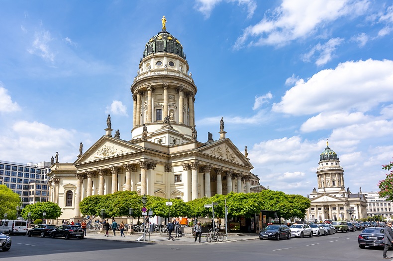 Berlin Gendarmenmarkt - Picture  © Stockfoto-ID: 373439545 Copyright: mistervlad - Bigstockphoto.com