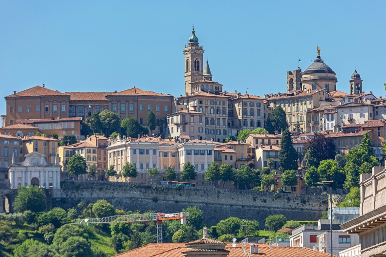 Bergamo - Stockfoto-ID: 396391961 Copyright: Baloncici - Bigstockphoto