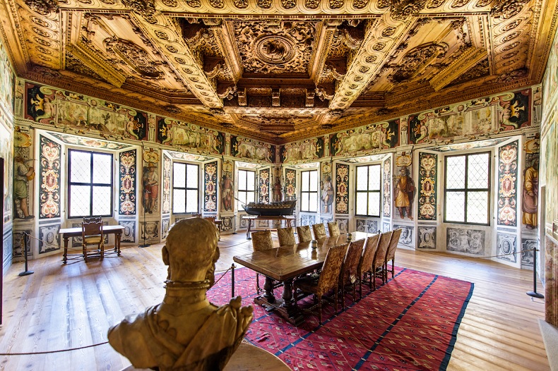 Copyright: udite -  Palazzo Vertemate Franchi