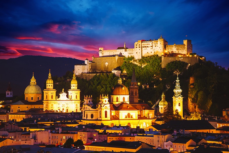 � Leonid Tit / Bigstockphoto